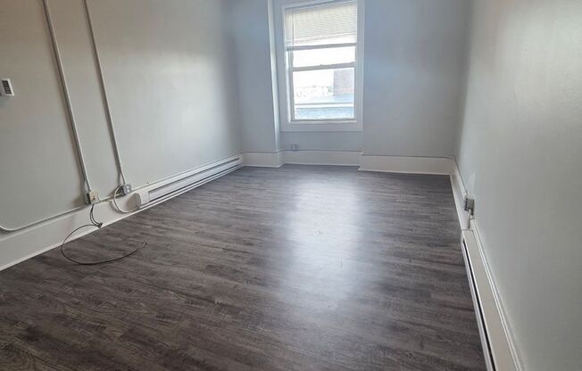 1 bed, 1 bath, 650 sqft, $1,795, Unit 810