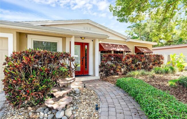 Newly Renovated 3 bedroom 2 bath Winter Park Gem in Prime Location!!!