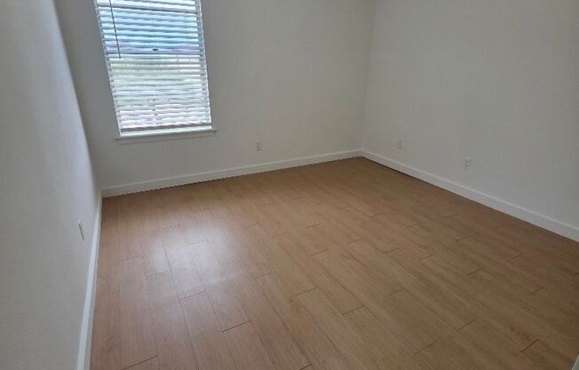 2 beds, 2 baths, 960 sqft, $1,099, Unit ELP2202-363