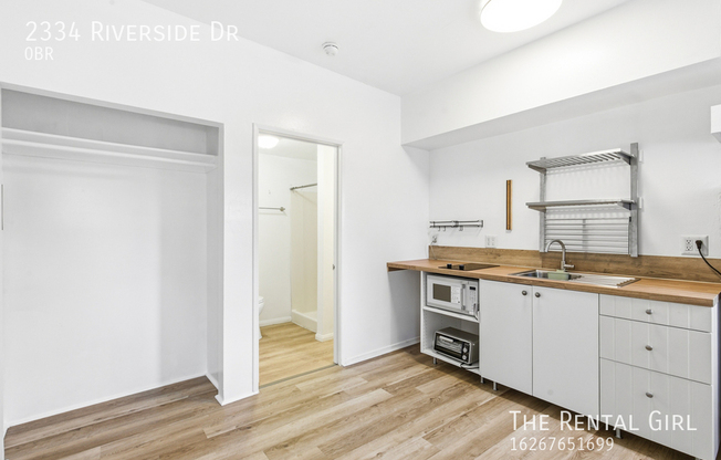 2334 RIVERSIDE DR