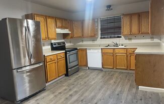 3 beds, 2 baths, $1,200