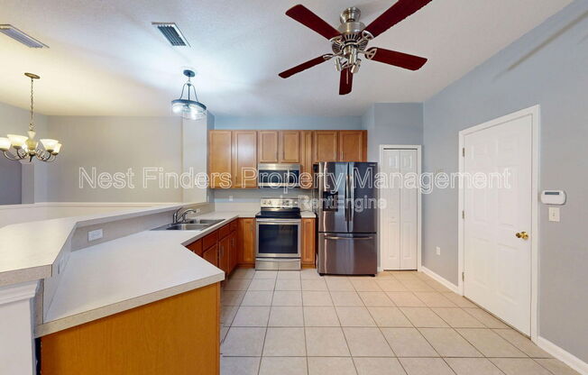 9744 SUMMER GRV WAY W