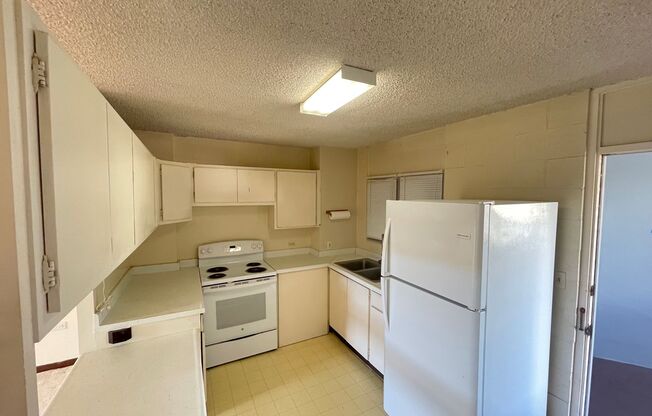 2 beds, 1 bath, $1,850