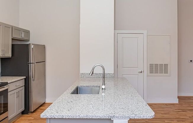 1 bed, 1 bath, 605 sqft, $1,575, Unit Unit 202