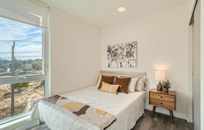 1 bed, 1 bath, 472 sqft, $1,730, Unit 523