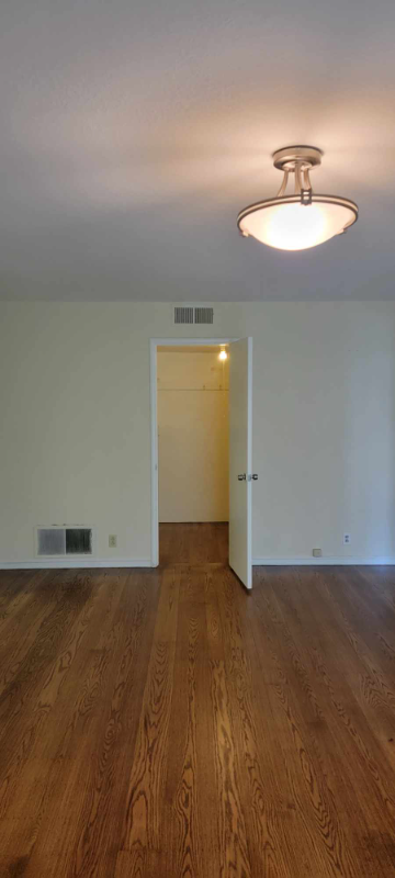 525 ALCATRAZ AVE