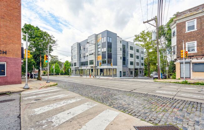 2 beds, 2 baths, 858 sqft, $1,795, Unit E04