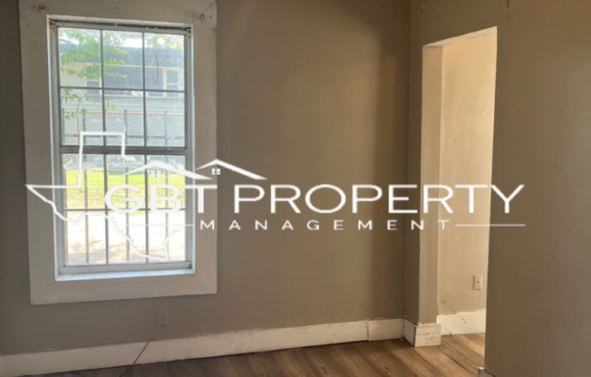 LPP 906 E Cotton St.