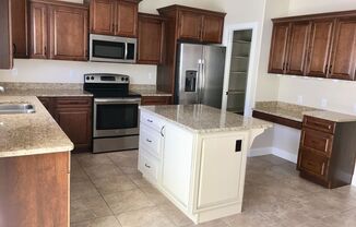 3 beds, 2.5 baths, $1,795, Unit 2