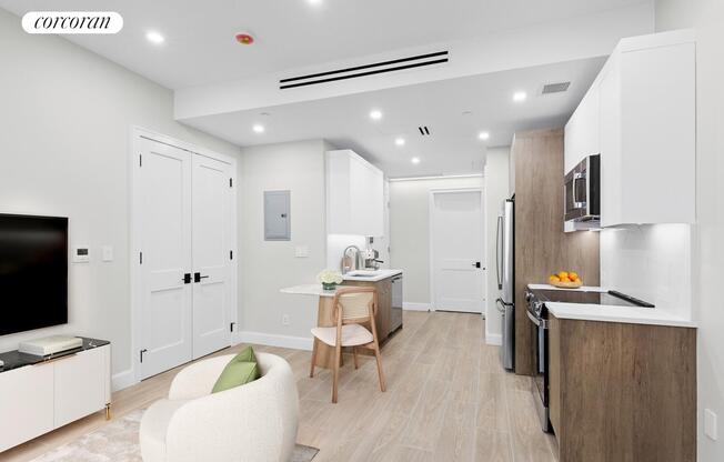 758 METROPOLITAN AVE