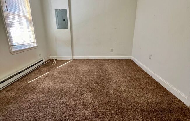 1 bed, 1 bath, $1,000