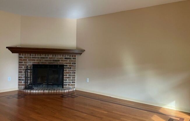 Two-Bedroom Condo in quiet Waukesha Neighborhood