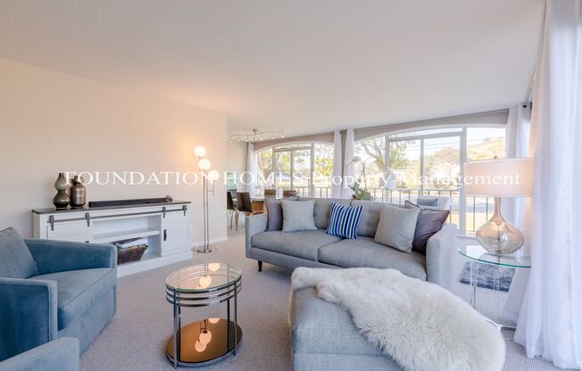 2BR/2BA Waterfront Corner Condo! Storage! Covered Parking! FOUNDATION