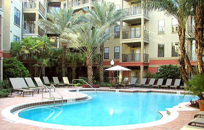 Spacious 2bed 2bath Condo in Downtown