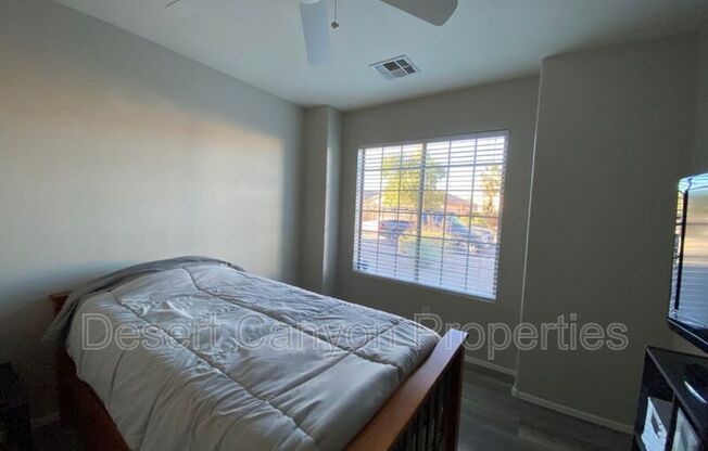 42961 W DE JANOS