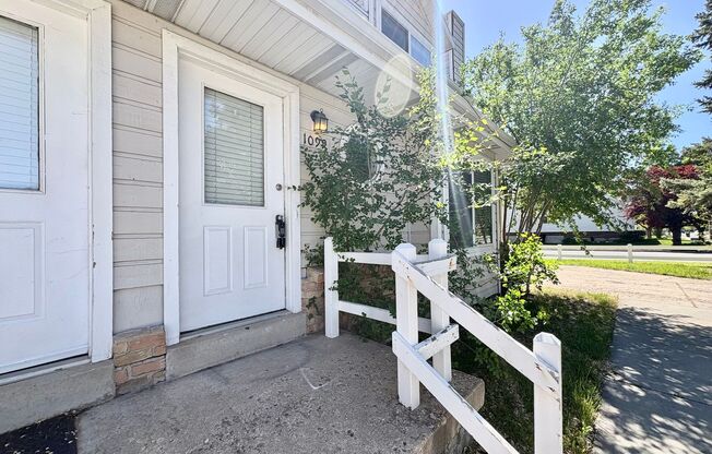 1091 AND 1099 SHEPARD LN