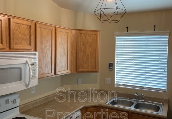 16834 S 23 ST