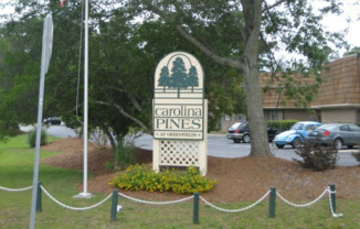 3 beds, 2 baths, $1,550, Unit Unit Q-1