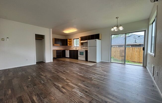 Welcome Home 3BD/1BA Home on Corner Lot