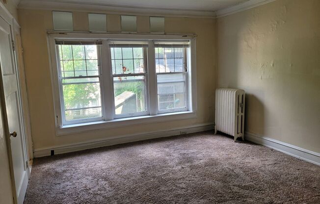Studio, 1 bath, $825, Unit 212