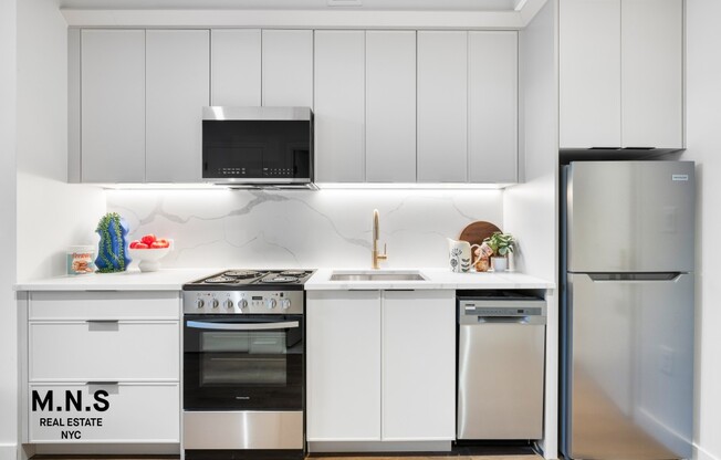 1 bed, 1 bath, $2,996, Unit 123