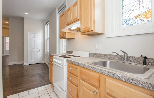 SPACIOUS 1BD/1BA IN THE HEART OF FAIRMOUNT