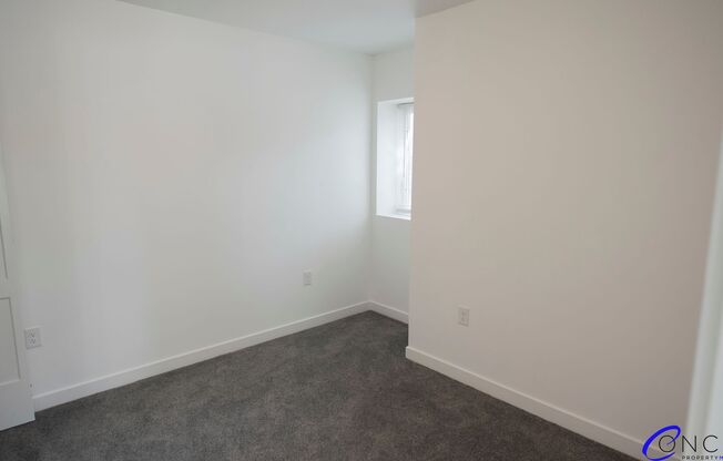 1 bed, 1 bath, 593 sqft, $1,299, Unit 39