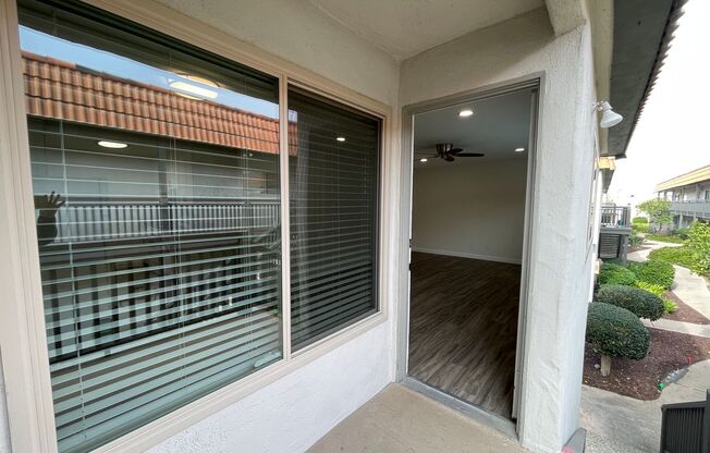 El Camino Grove Apartment Homes