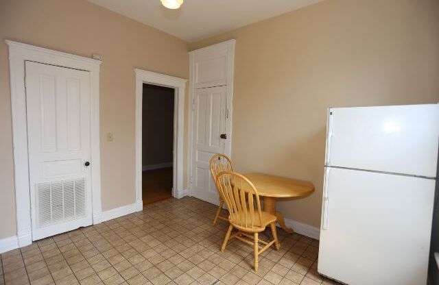 1405 ERIE