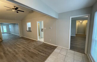 1505 WADE DR