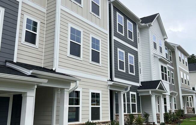 Brand New 3bd/3.5 ba Townhome for rent @ Rosedale in Wake Forest