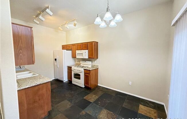 2 beds, 2 baths, $1,437
