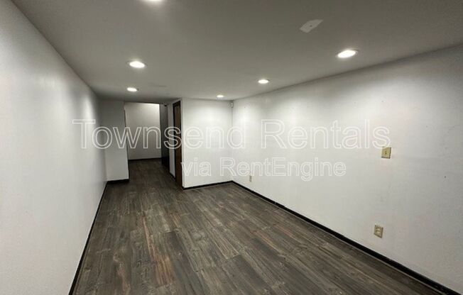 118 HAY ST
