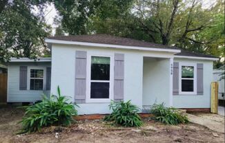 4958 Bradley Street (2 Bed/1 Bath)