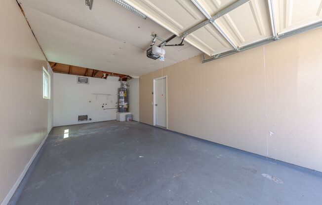 6752 6770 SOLITA AVE