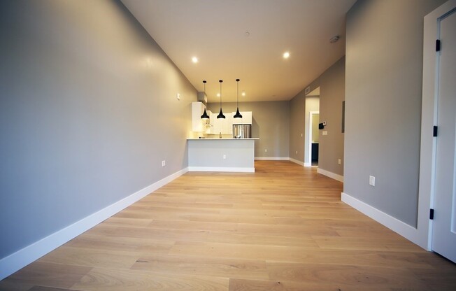 1 bed, 1 bath, 665 sqft, $2,900, Unit 109