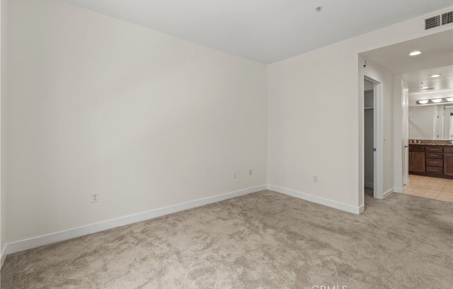 2 beds, 2 baths, 1,050 sqft, $3,500, Unit 351