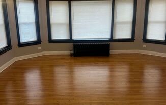 7945-53 S Langley Ave LLC