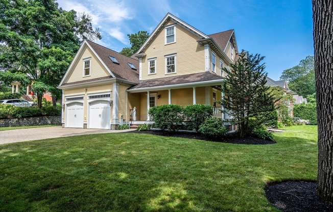 52 N BORDER RD