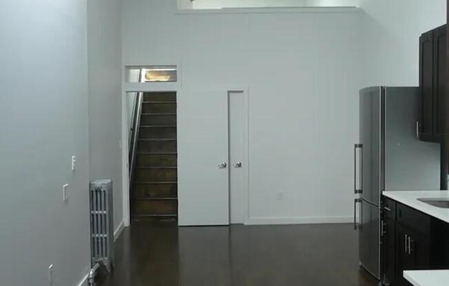 886 Franklin Ave.