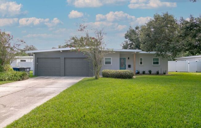 2332 Smiley Ave