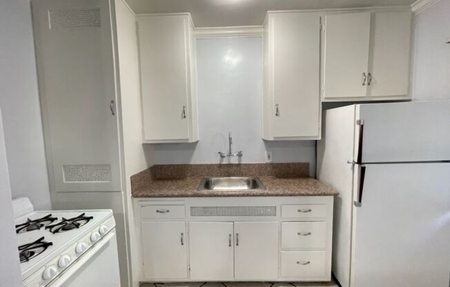 2705 Main