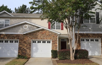 Cornerstone Village Townhome in Superb NW Raleigh Location!