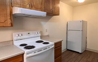 2 beds, 1 bath, 764 sqft, $1,650, Unit 5