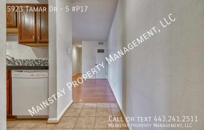 5923 TAMAR DR