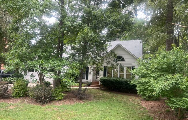 **West Durham 5bd / 3.5ba Oasis**