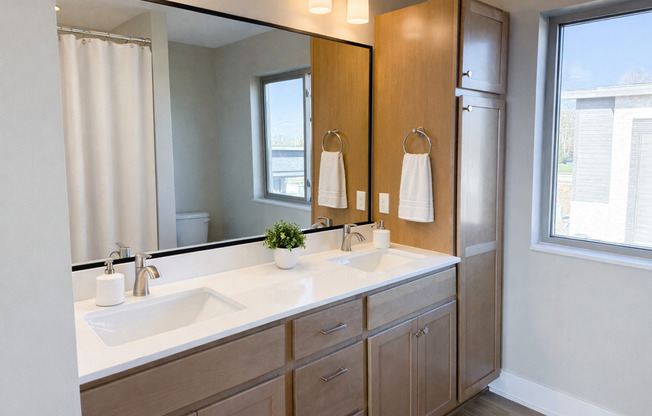 Brand New Three Bedroom Ames Townhome with $1,000 signing bonus!