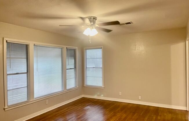 Cute remodeled 2 Bedroom 1 Bath home in NRH