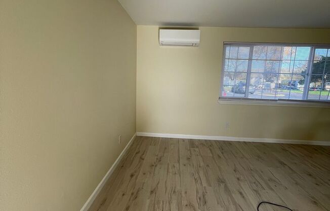 2 beds, 1 bath, 945 sqft, $1,500, Unit 088