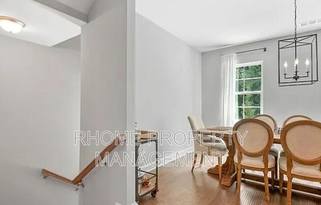 299 BENSON MNR CIR SE